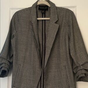 Rachel Zoe Blazer in size medium.